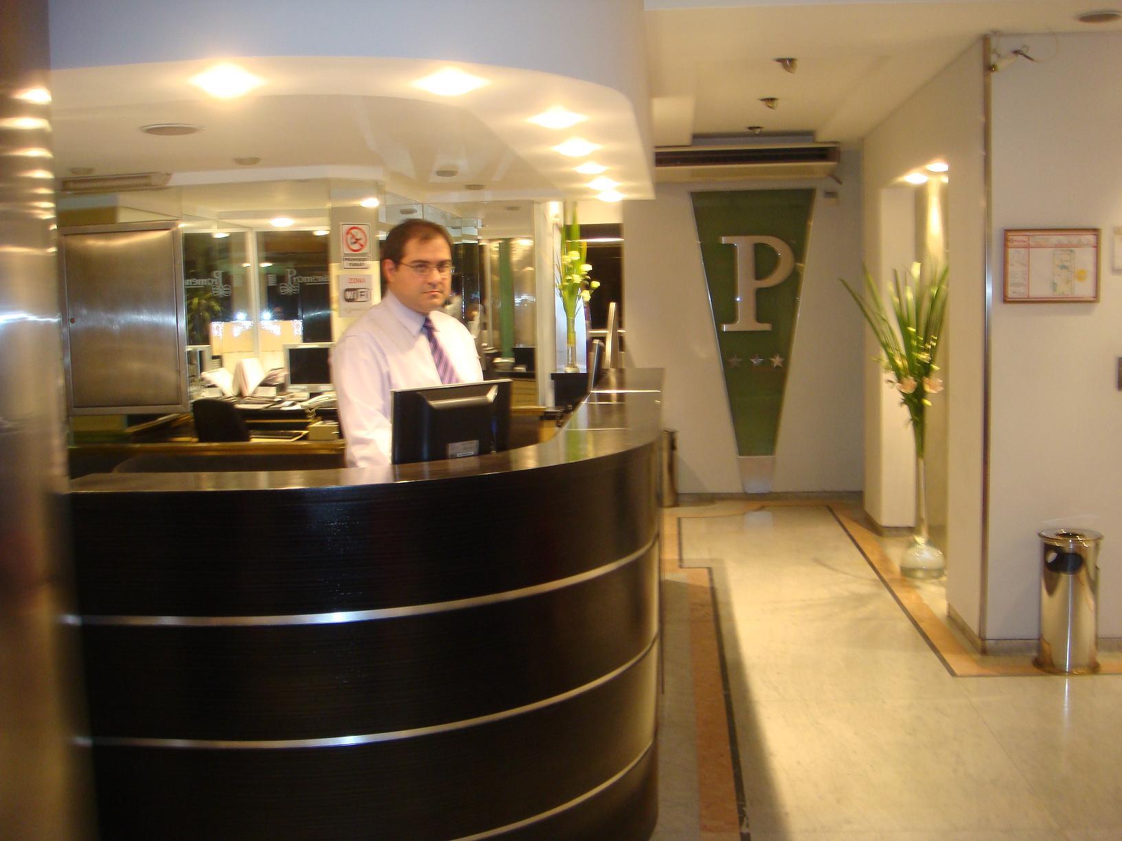 Promenade Hotel Buenos Aires Exterior photo
